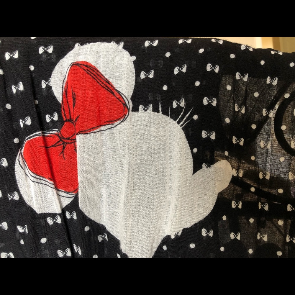Minnie Mouse Scarf